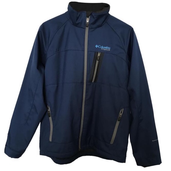 Men’s Colombia Titanium Soft Shell Jacket - Picture 2 of 5